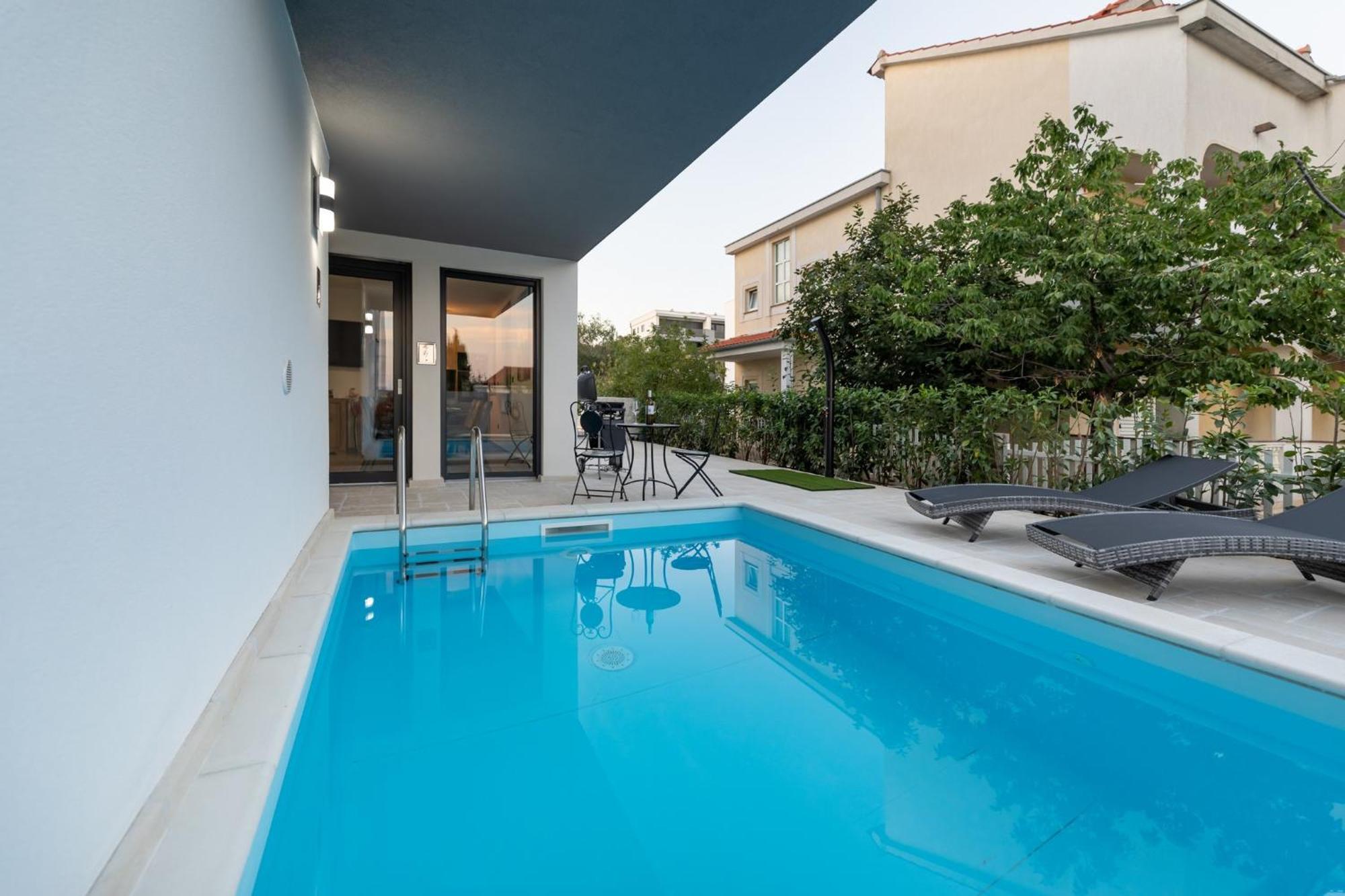 Luxury Villa Adria Apartments Krk Town Exterior foto